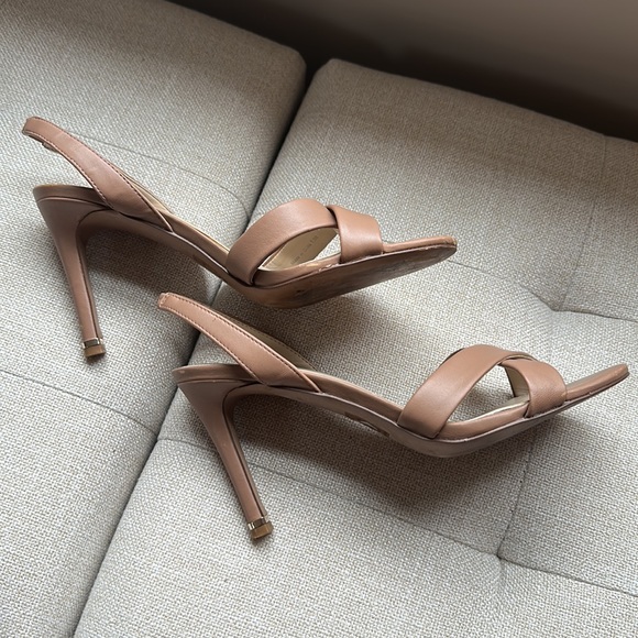 Kenneth Cole New York sexy sling backs - Picture 3 of 5